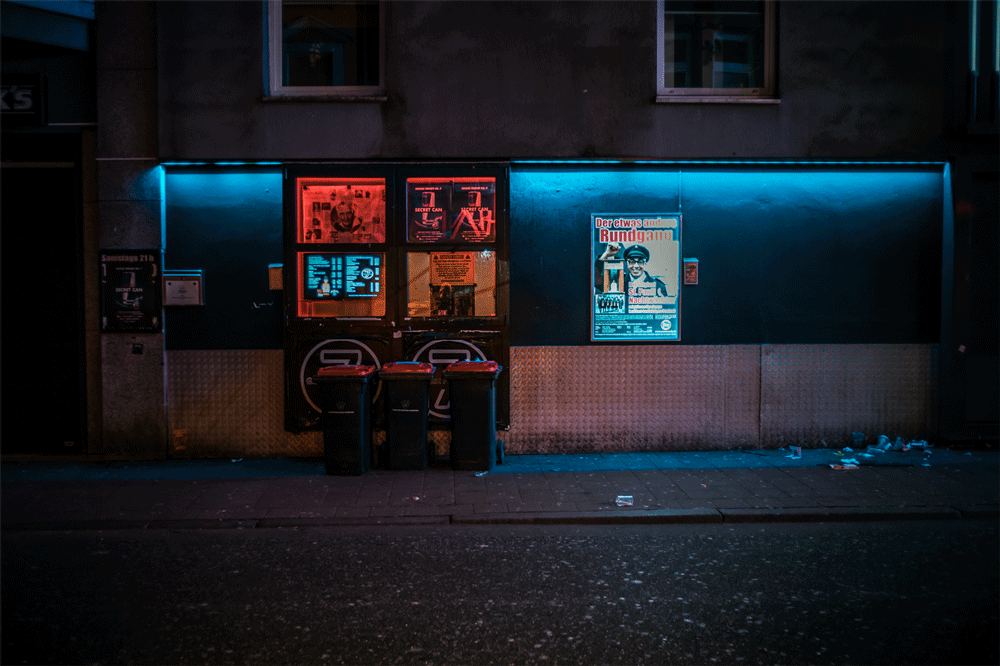 Photographer Captures the Solitary Neon Streets of Hamburg at Night