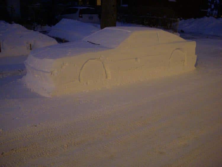 Man Builds Snow Sculpture So Real That It Fools the Cops