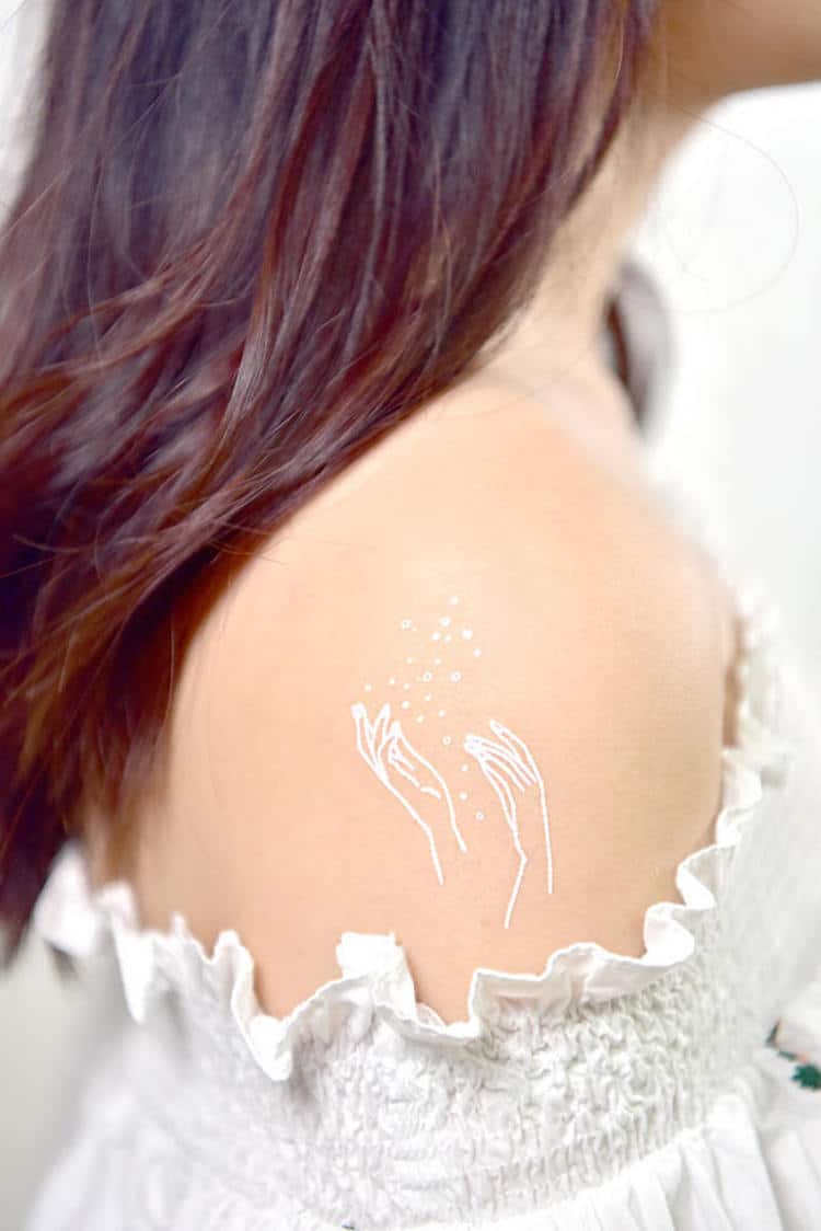 25 Temporary Tattoos For Adults That Prove Impermanent Ink Is Fun At Any Age My Modern Met 