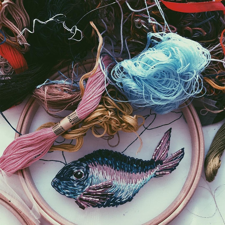 Nature-Inspired Embroidery Designs Appear to Float on ... - 750 x 750 jpeg 231kB