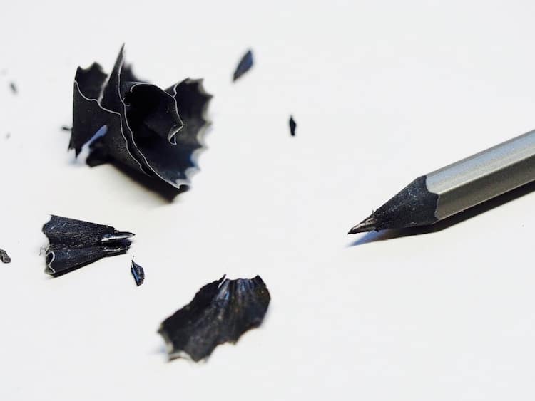 graphite vs lead pencil