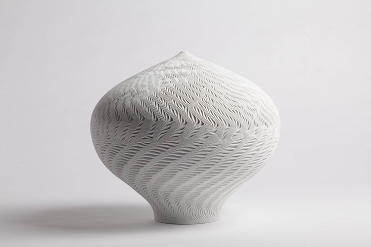 Ceramic Vases with Ocean Waves Pattern by Lee Jong Min