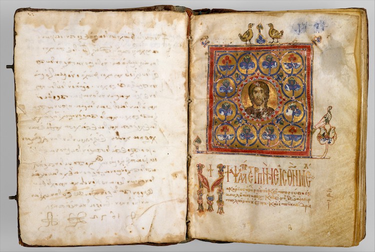 manuscrito medieval con pan de oro