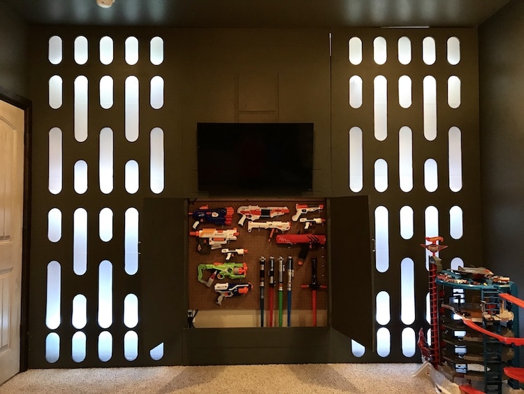 Parents Create A Star Wars Bedroom So Their Son Will Sleep