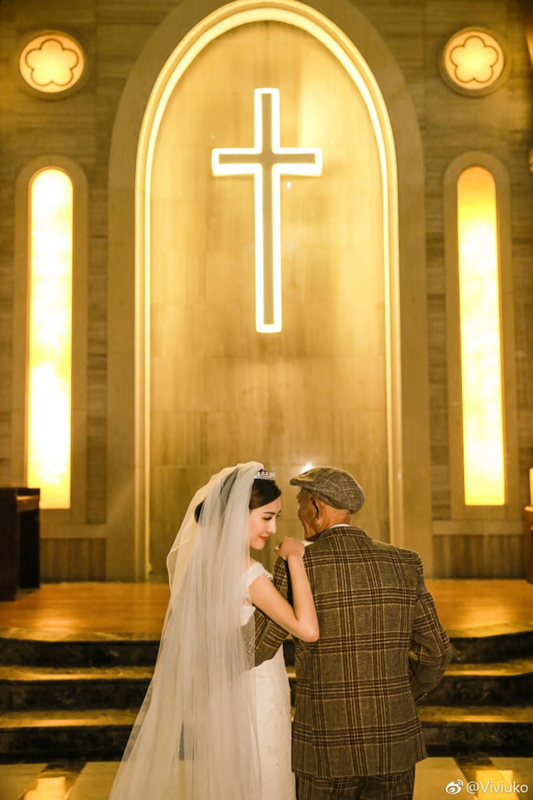 Wedding Photoshoot Tribute to Grandfather From Granddaughter