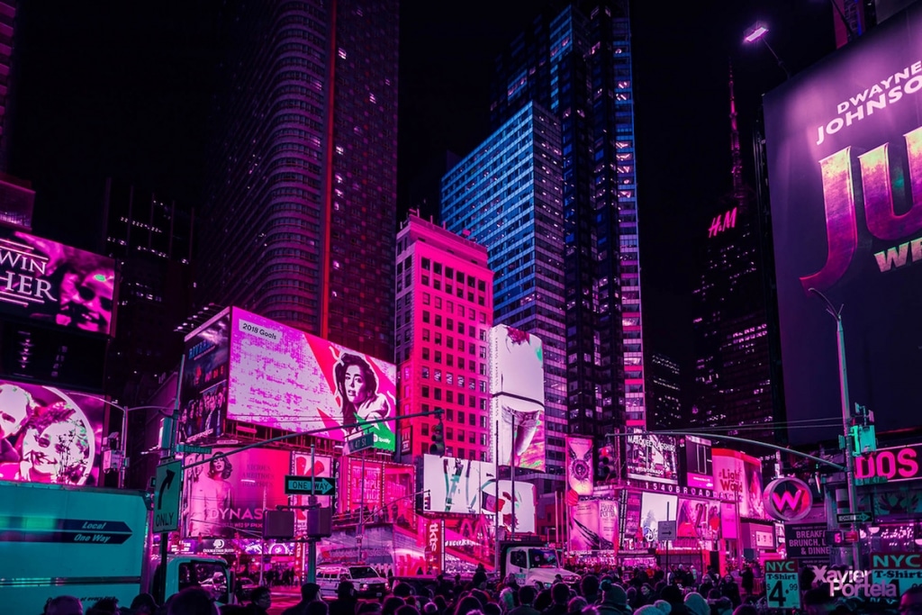 Vibrant Nighttime Photos of Times Square's Neon Lights by Xavier Portela