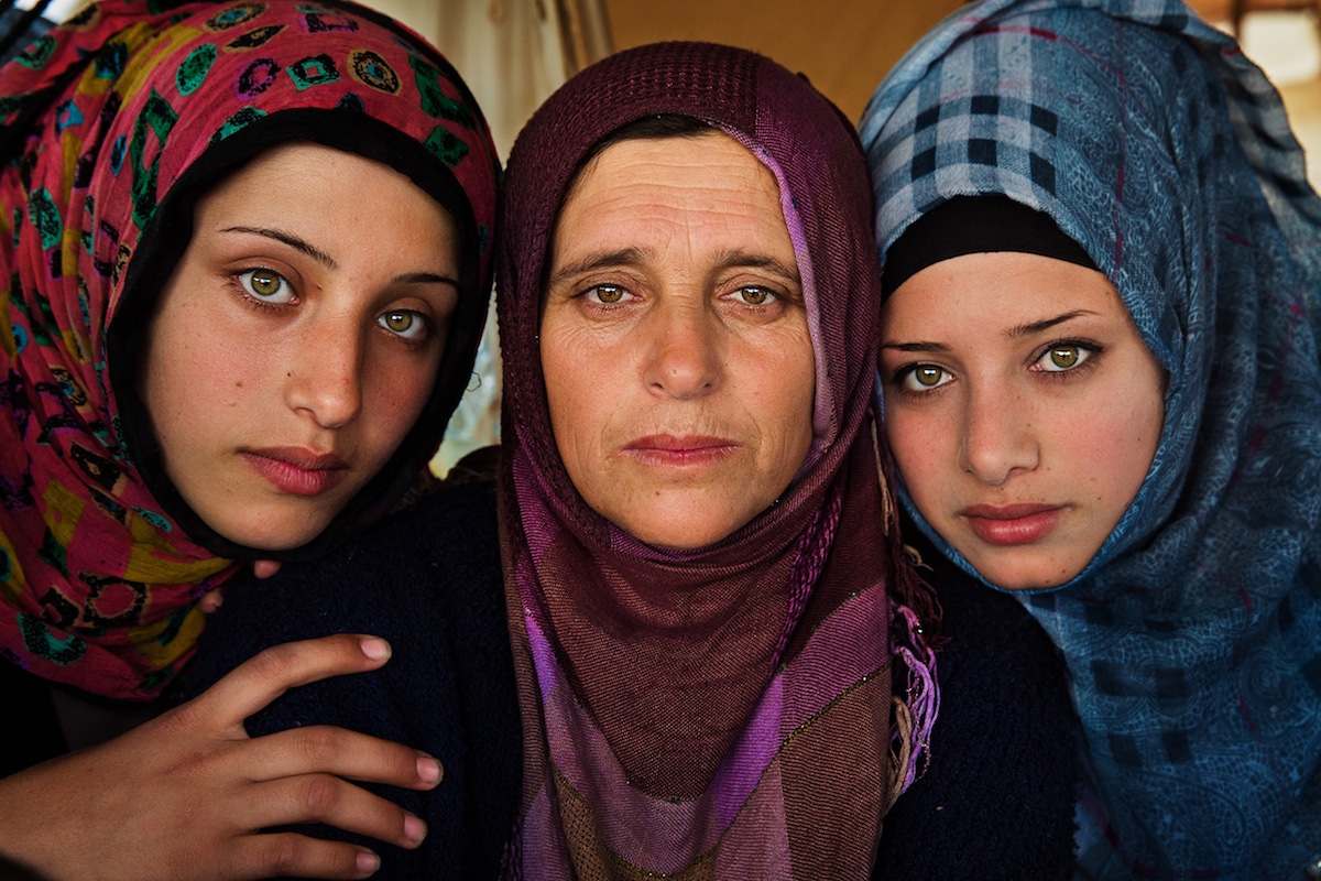Mothers around the world by Mihaela Noroc