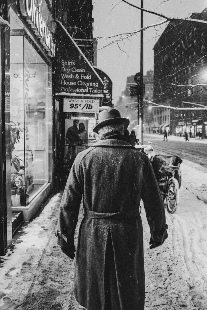 Gritty Black And White Photographs Of New York By Luc Kordas