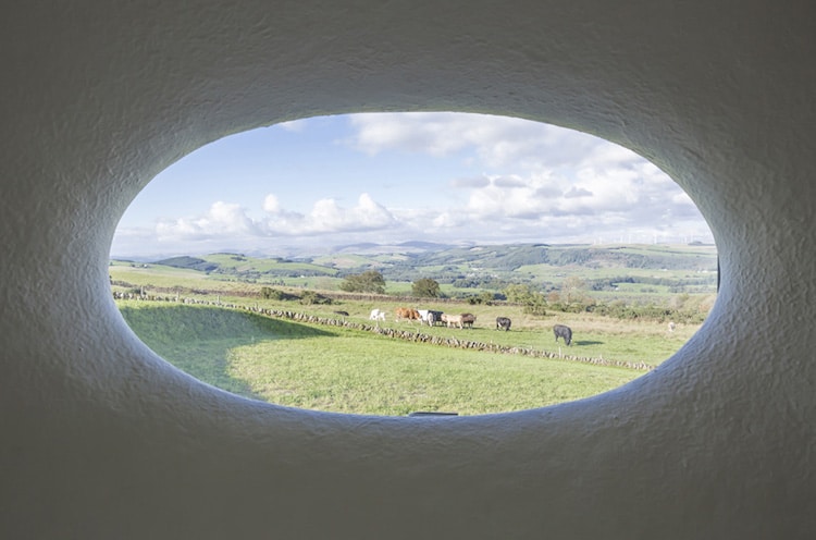 Scottish Farmhouse Conversion by Nathanael Dorent and Lily Jencks