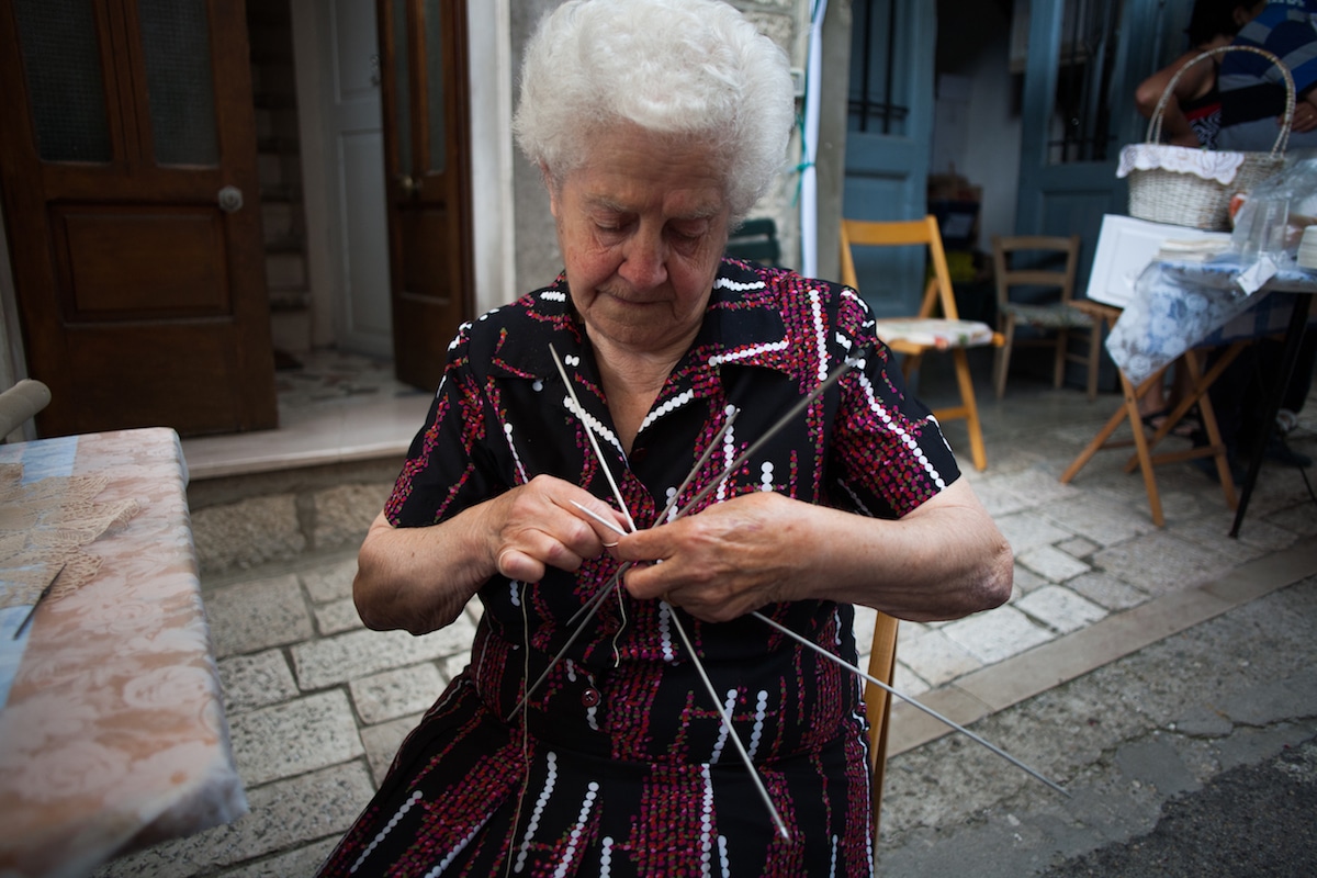 Lacemaking Workshop in Italy