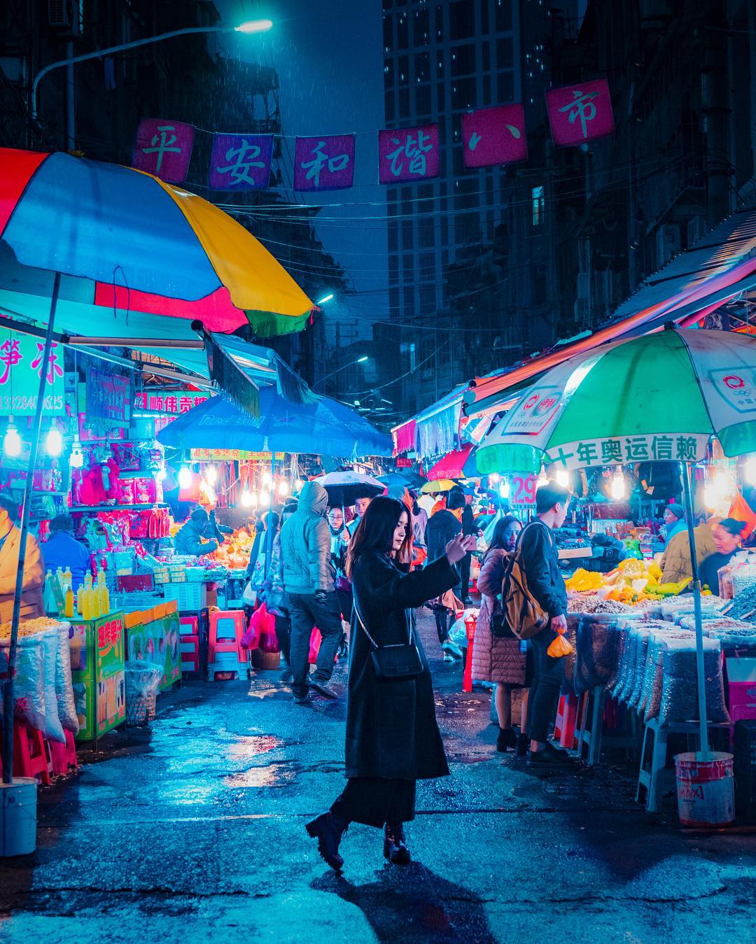 Night Photography Hong Kong by Victor Chiang