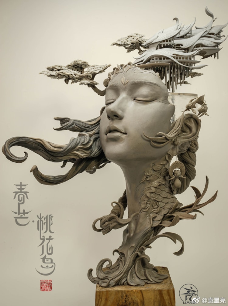 Surreal Bust Sculpture is 360 Degrees of Awe-Inspiring Detail