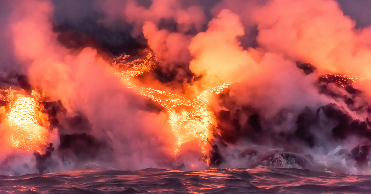 Interview: Adventurous Photographer Shares His Experiences Shooting Lava