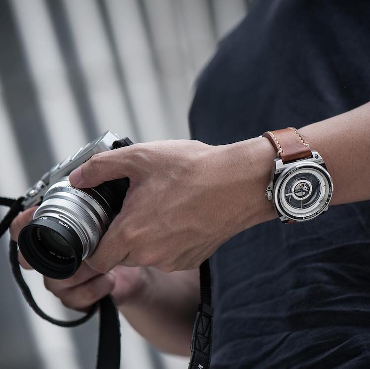 Elegant Timepiece Inspired by Camera is Perfect Photographer s Watch