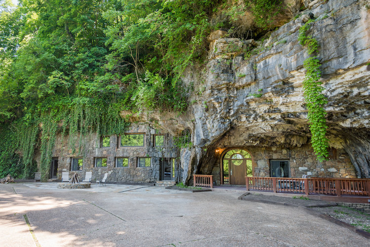 Cave House Beckham Creek Cave Lodge