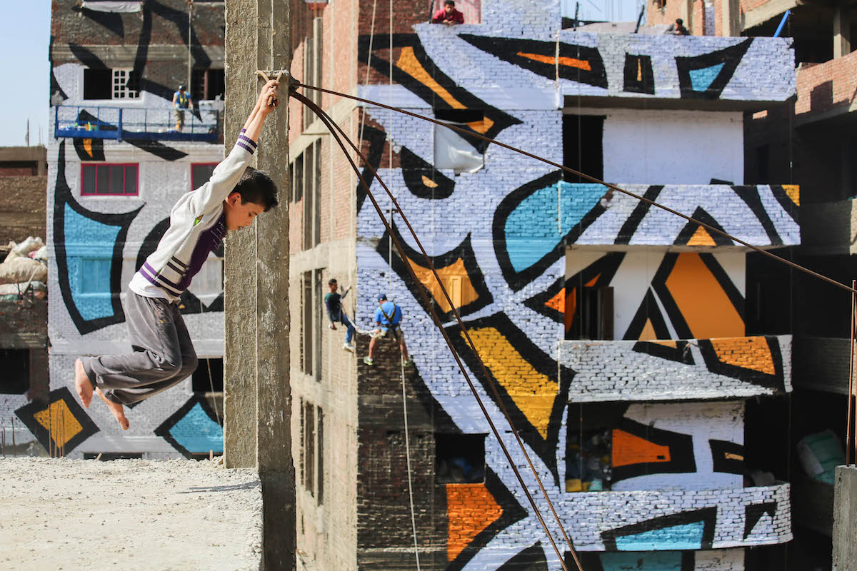 eL Seed anamorphic mural in Egypt