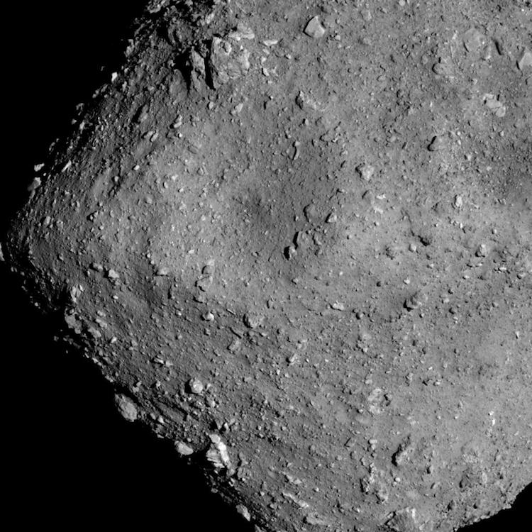   Ryugu Asteroid 