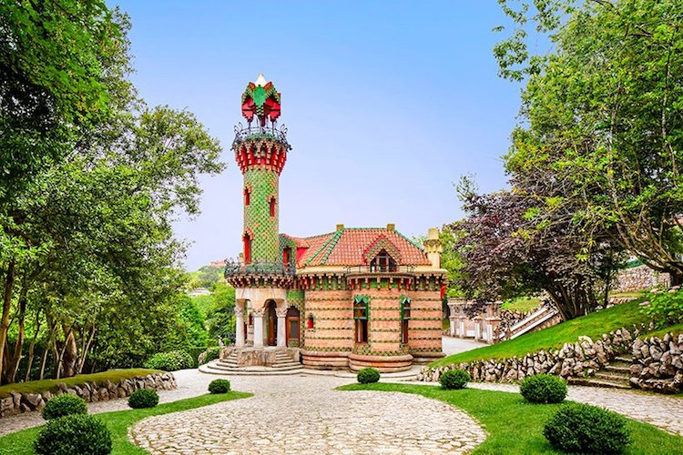 Antoni GaudÃ­ - El Capricho