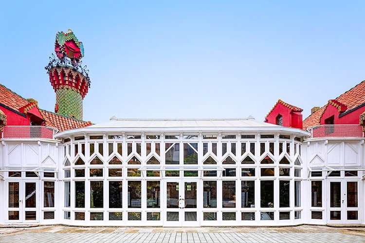 Antoni Gaudí - El Capricho