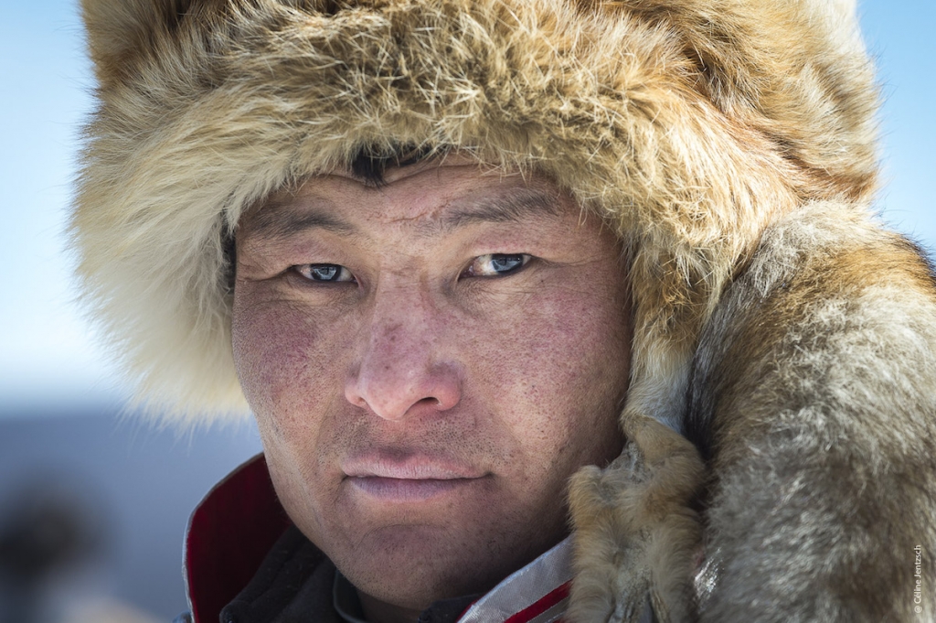 Photos of Mongolian Ice Festival Capture Traditional Winter Festivities