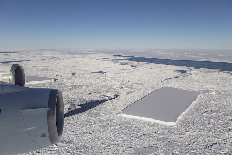 NASA IceBridge in Antarctica 