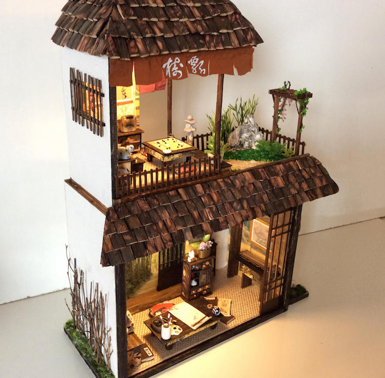Traditional Japanese Houses Dioramas by Simon Lo