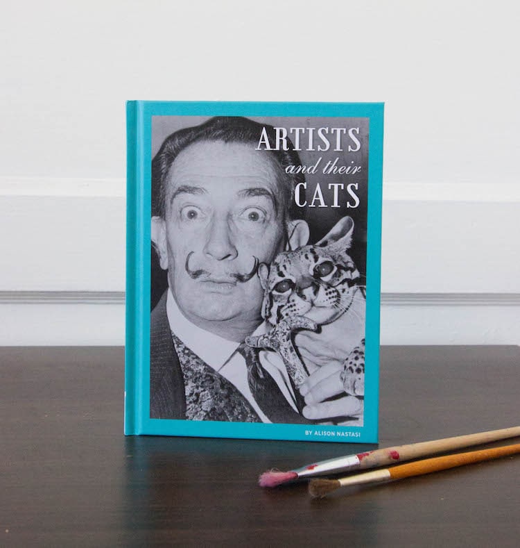 Libro de artistas y sus gatos
