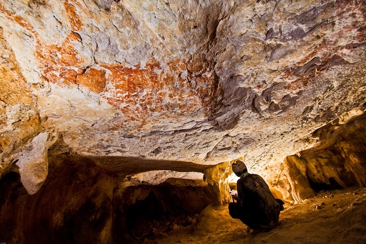 World S Oldest Figurative Paintings Discovered In Cave In Borneo   Southeast Asia Cave Art 4 