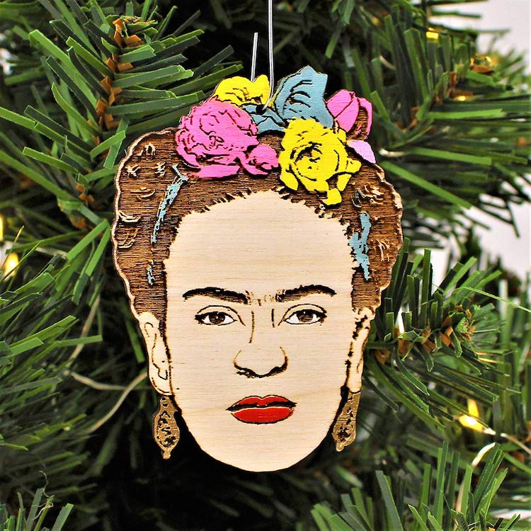 esfera de Frida Kahlo de navidad