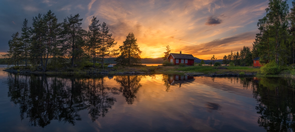 The Red Cabin Series by Ole Henrik Skjelstad