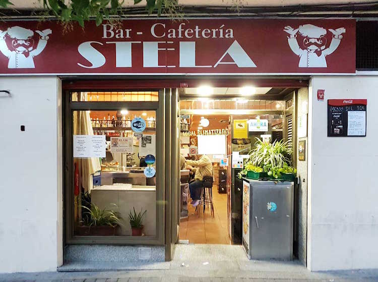 bares de Madrid No-Frills por Leah Pattem bar stela