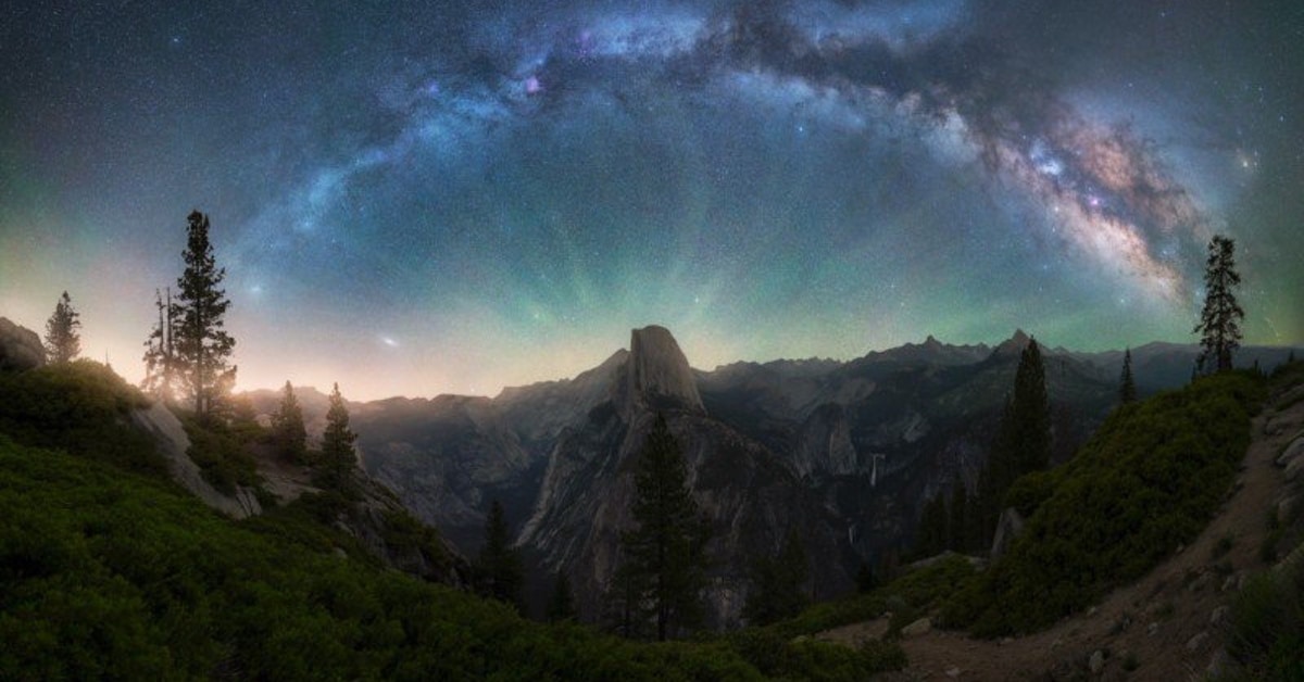 404 error page deisgn example #434: Behind the Scenes of This Extraordinary Photo of the Milky Way Over Yosemite