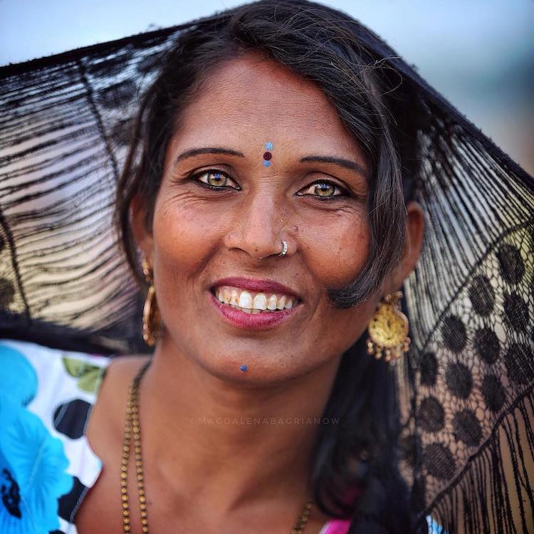 India Portrait Photos by Magdalena Bagrianow