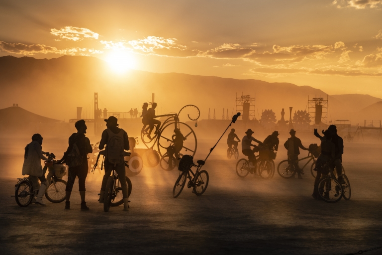Fotógrafo Retrata Festivales Hermanos De Burning Man En Todo El Mundo