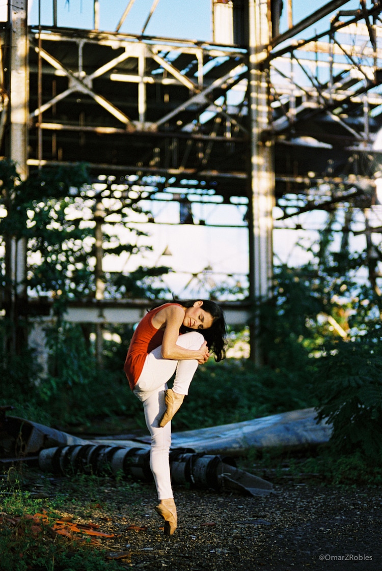 Omar Z. Robles的波多黎各芭蕾舞演员