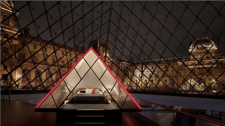 concurso airbnb louvre pasa la noche el louvre