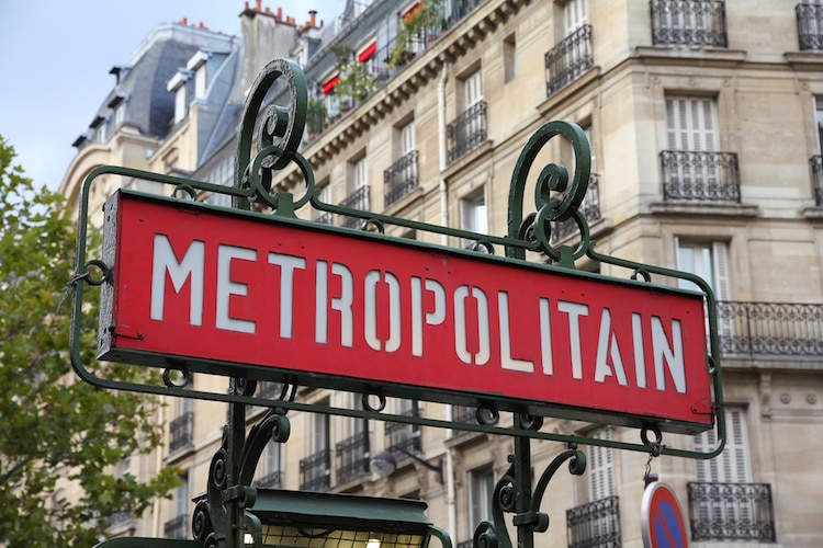 Letreros del metro de París