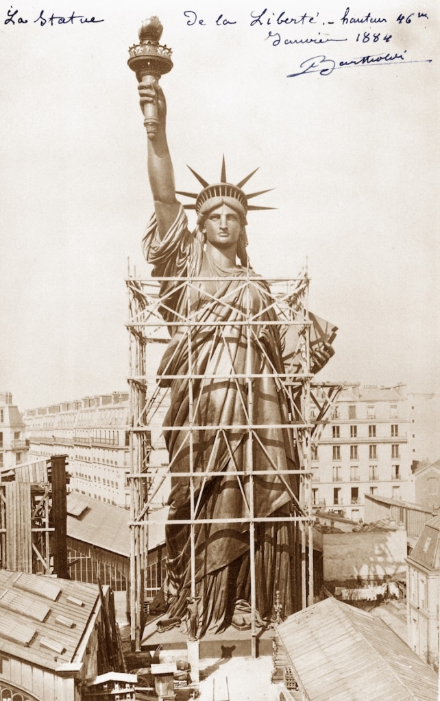 statue of liberty being built photos