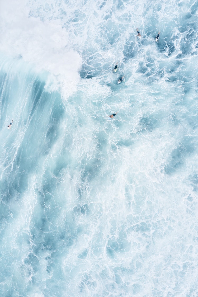 Fotos de surfistas - Swell: Endless Blue por Drew Doggett