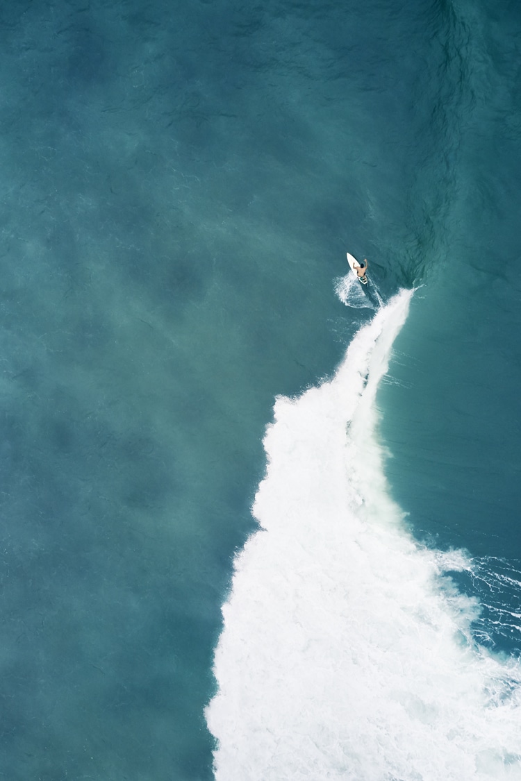 Aerial Photos Swell: Endless Blue by Drew Doggett