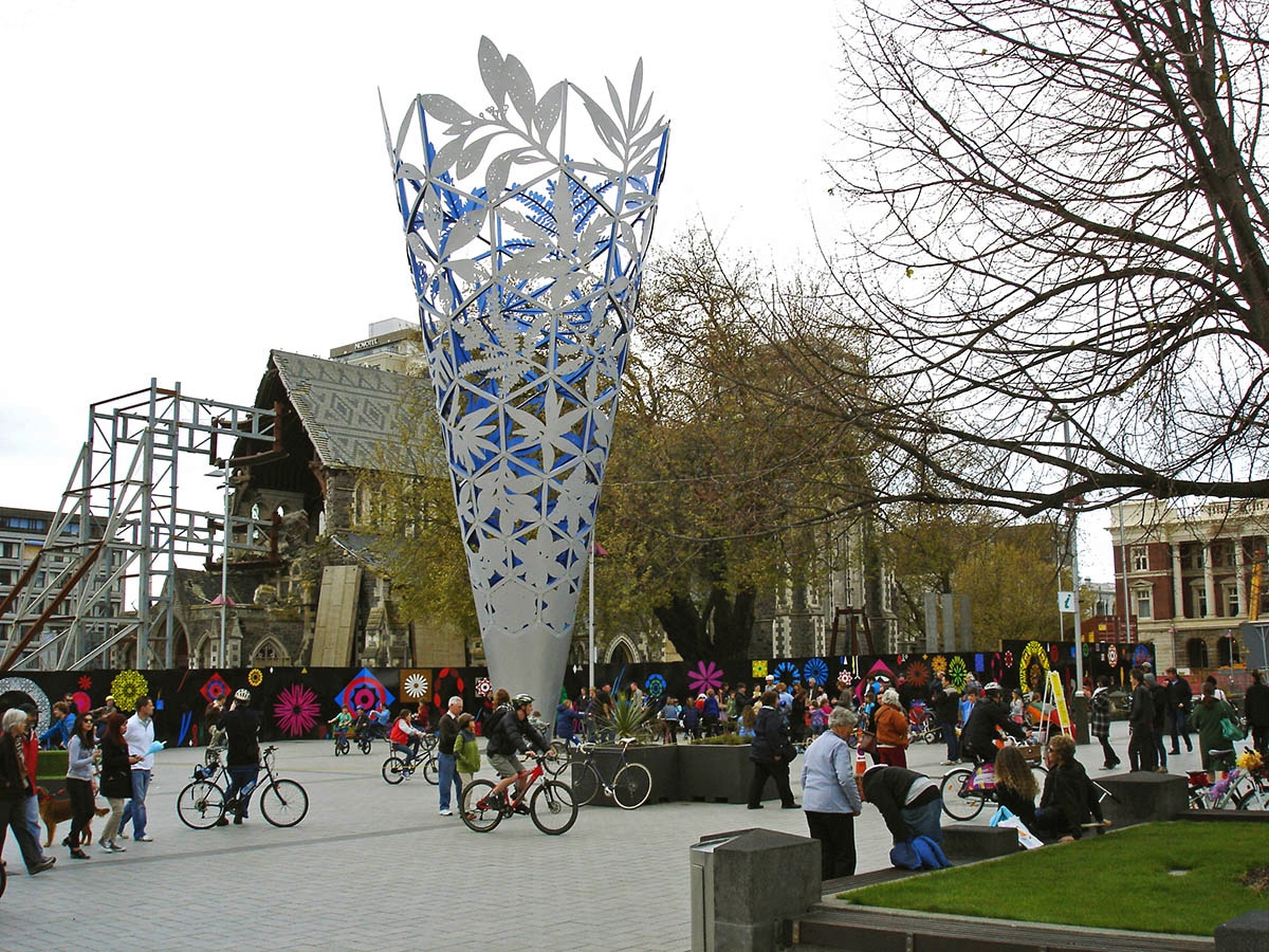 Escultura pública de Neil Dawson 
