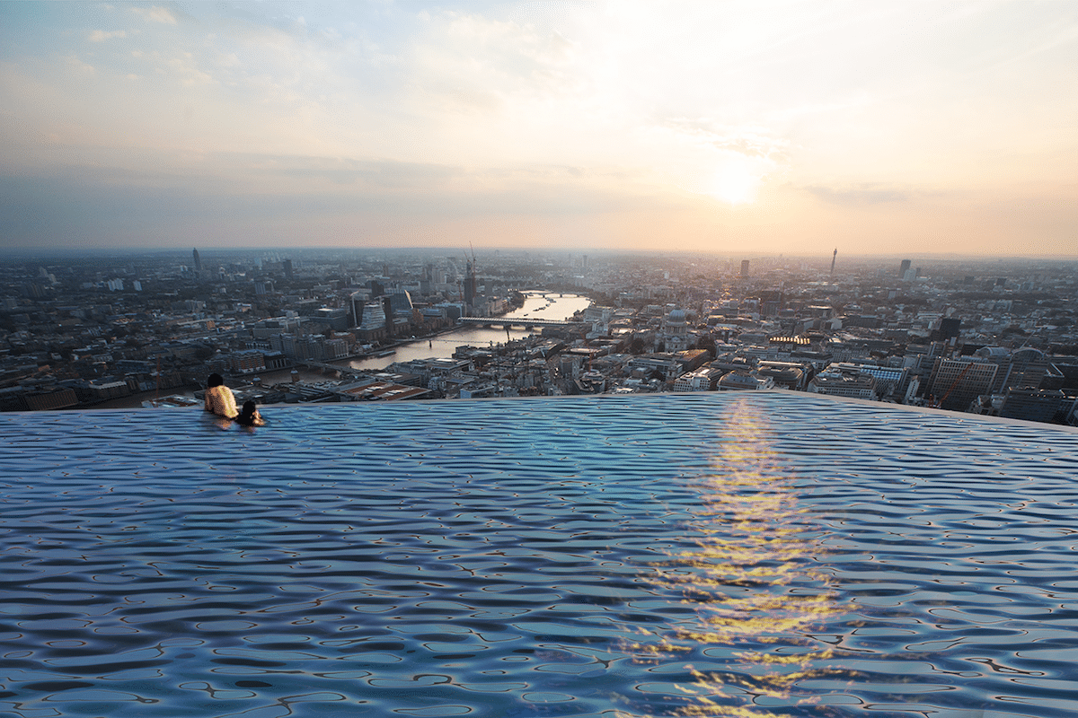 360-Degree Infinity Pool in London by Compass Pools