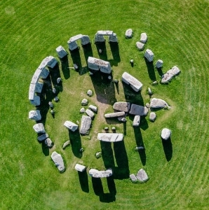 7 Intruiging Facts About Stonehenge, England's Mysterious Neolithic Ruin