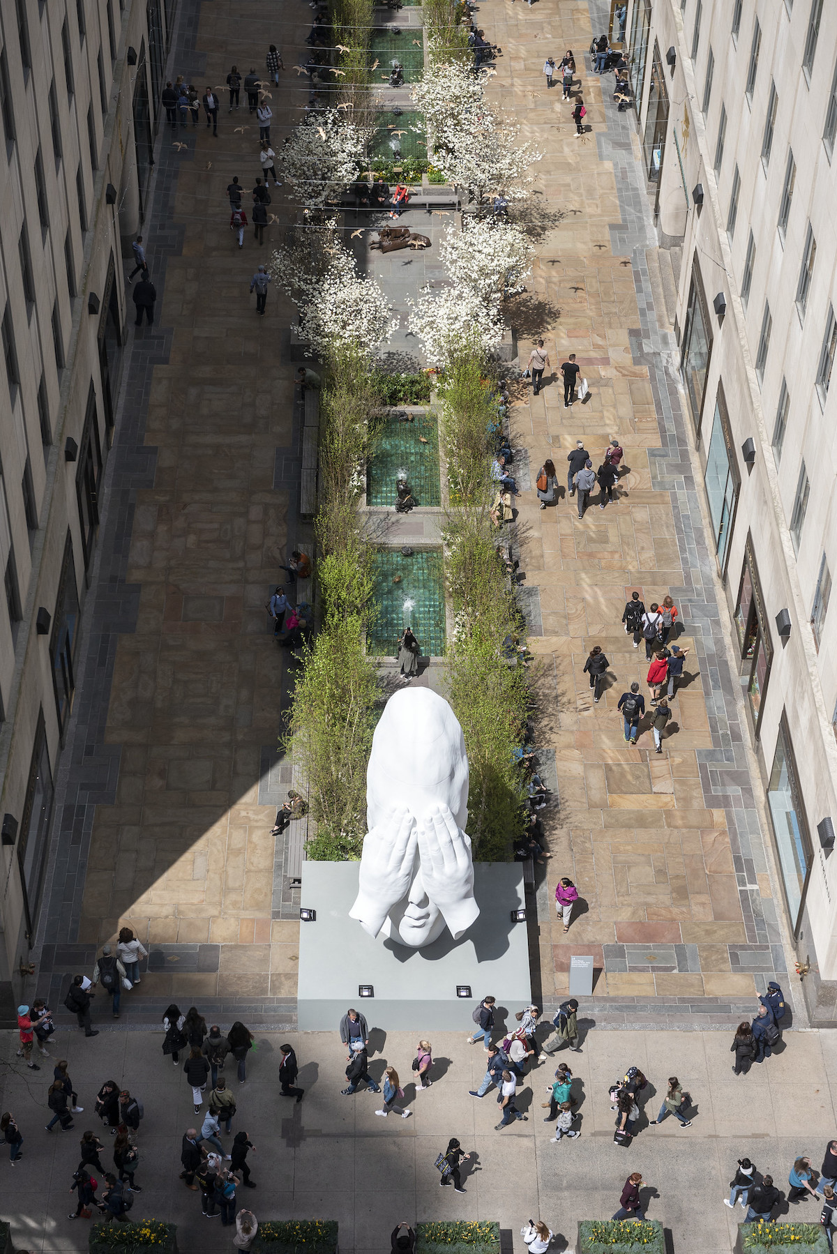 Jaume Plensa at Rockefeller Center for Frieze Sculpture