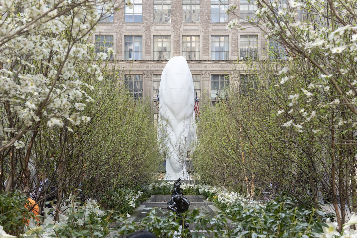 Jaume Plensa at Rockefeller Center for Frieze Sculpture