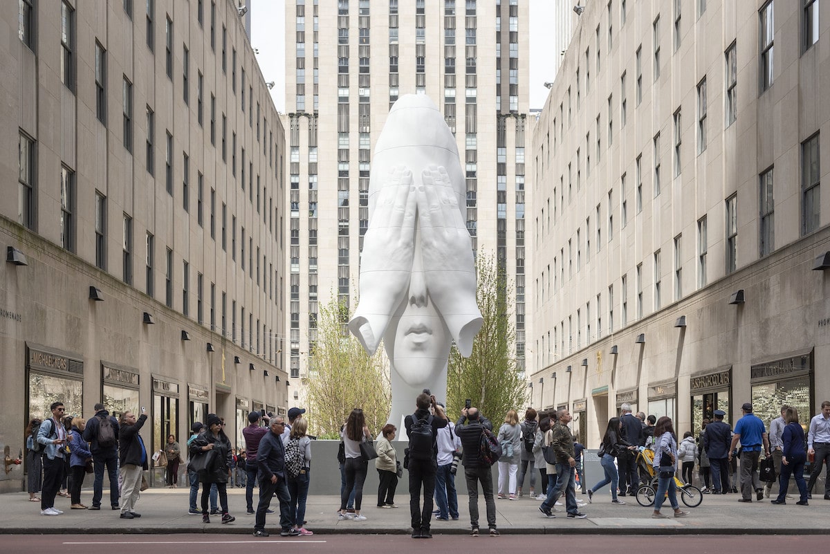 Jaume Plensa at Rockefeller Center for Frieze Sculpture