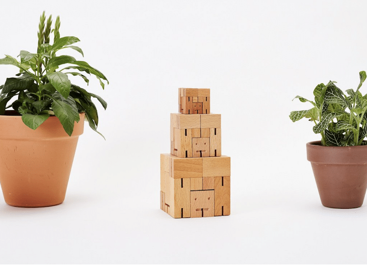 Wooden Cubebot