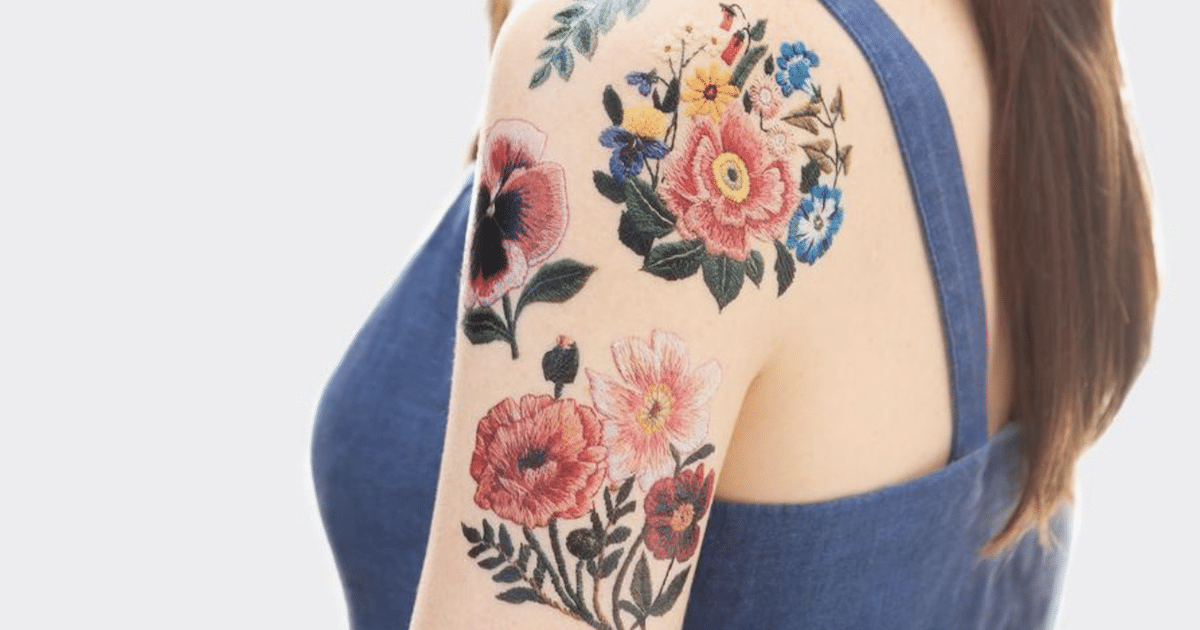 Amazoncom  VANTATY 65 Sheets Black Realistic Flower Temporary Tattoos For  Women Arm Thigh 3D Fake Tattoos That Look Real And Last Long Temp Rose  Sketch Moon Snake Peony Floral Tattoo Stickers