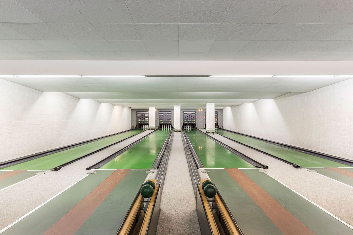 Vintage Bowling Alleys Photos by Robert Götzfried