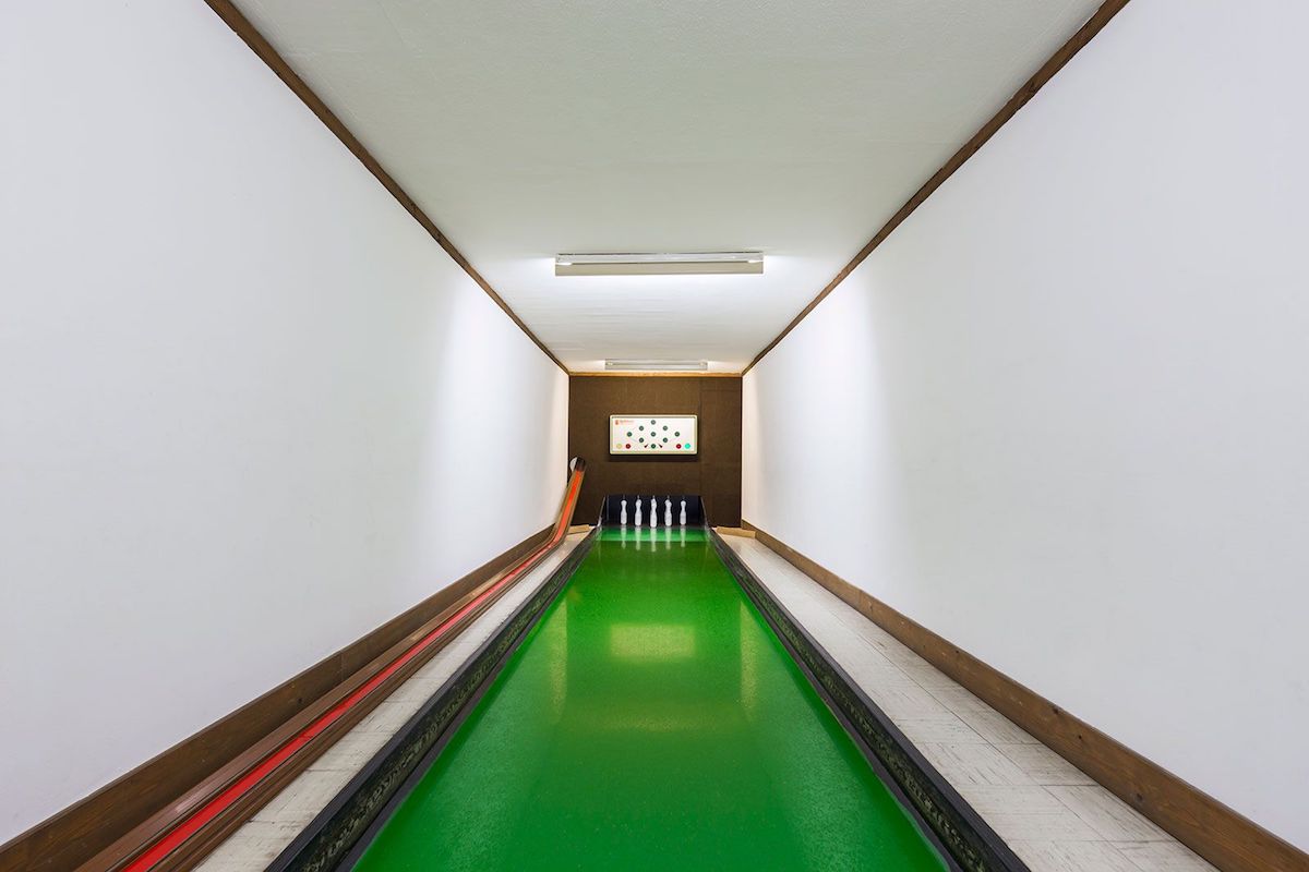 Vintage Bowling Alleys Photos by Robert Götzfried